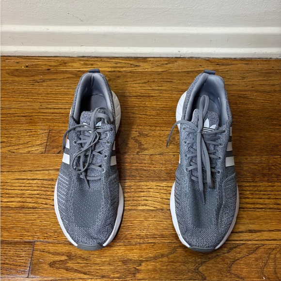 Adidas Swift Run 22 Grey main image 5